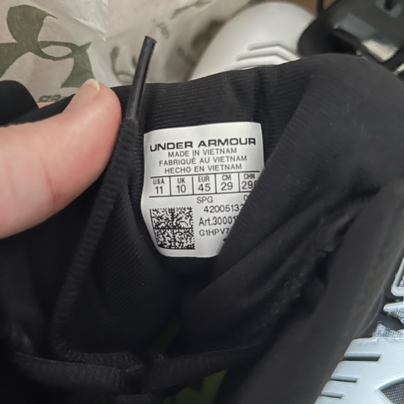 Football Cleats - Picture 3 of 3